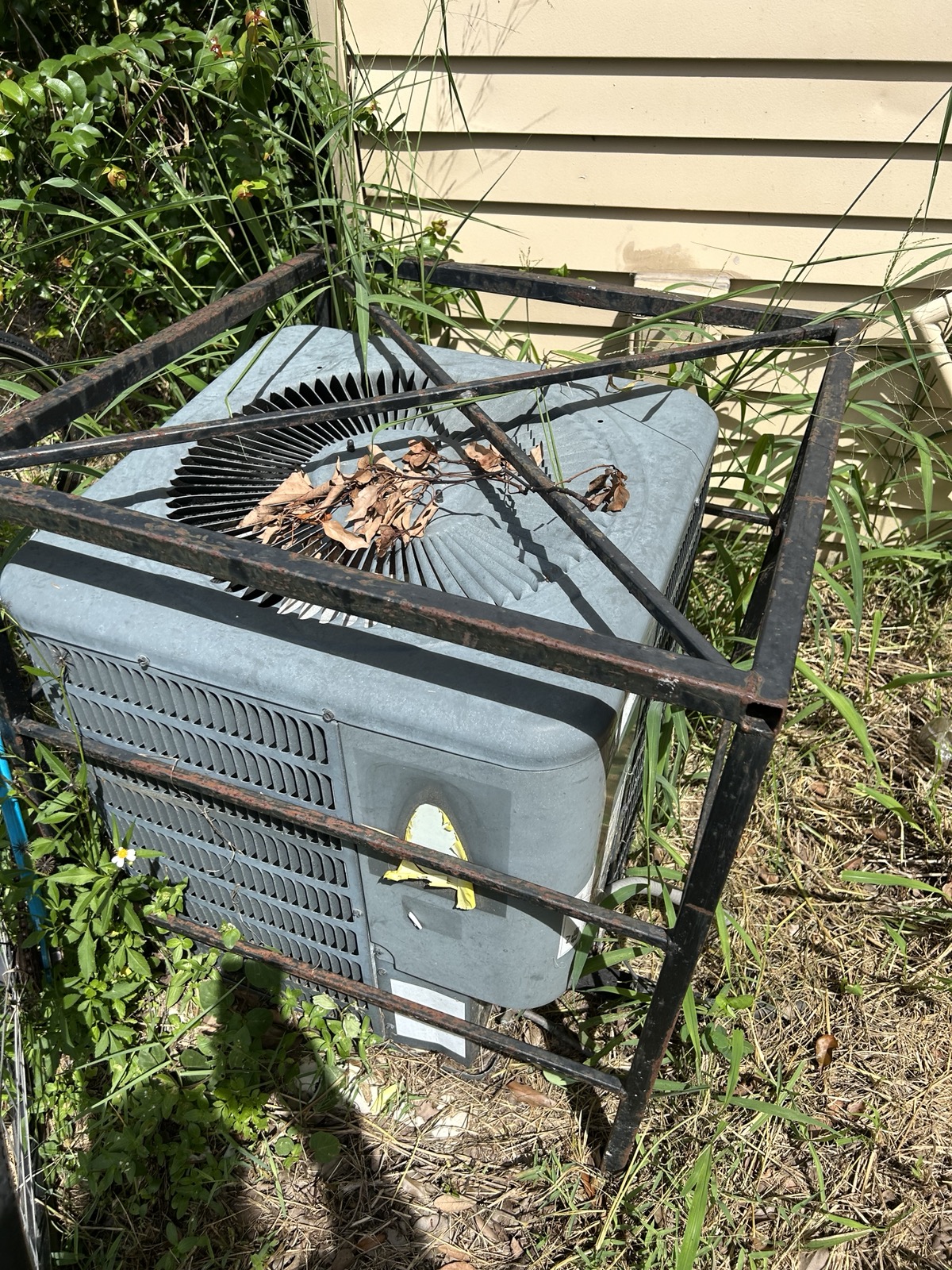 AC condenser